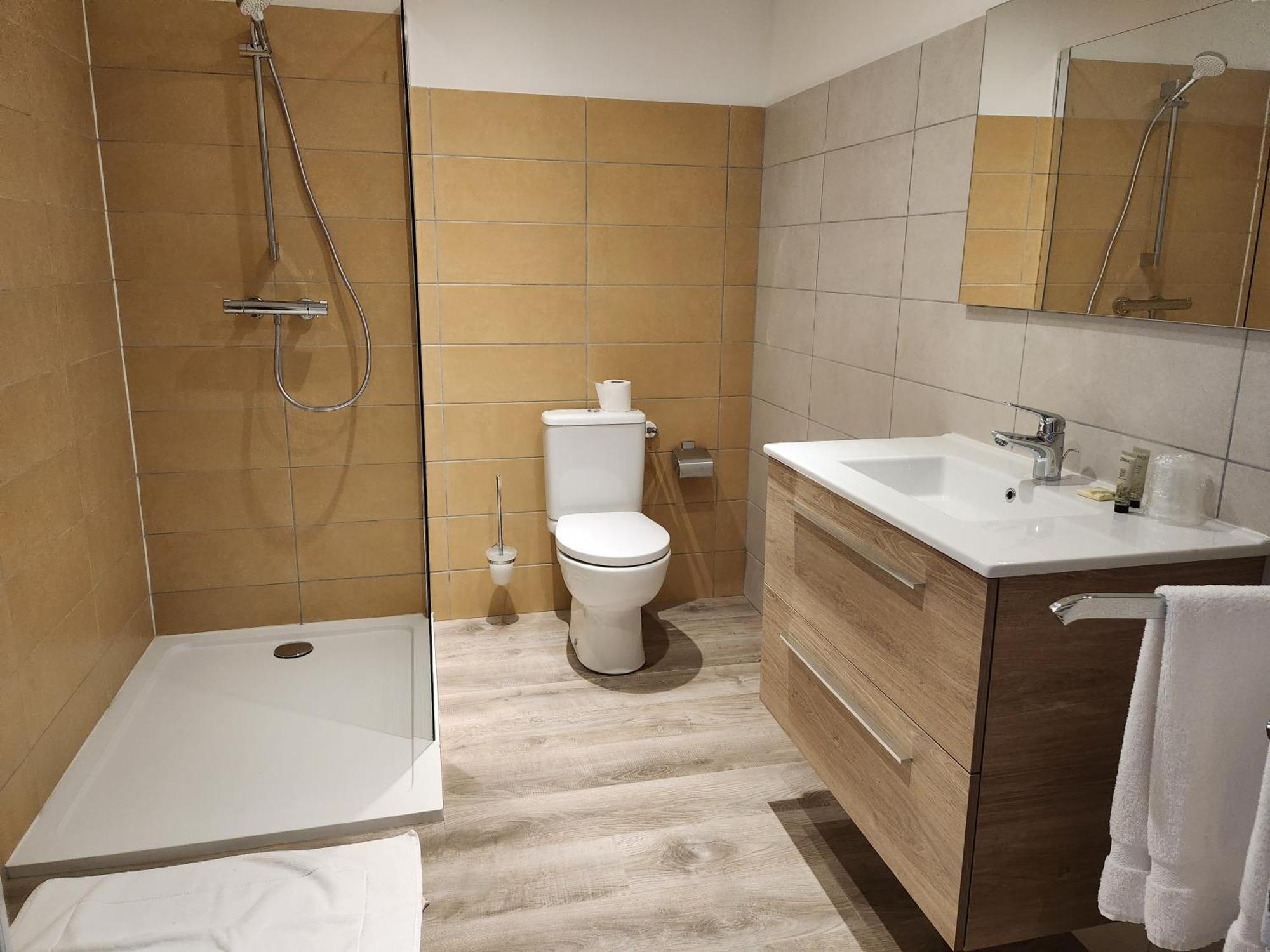 למאסטר Hotel Des Negociants מראה חיצוני תמונה