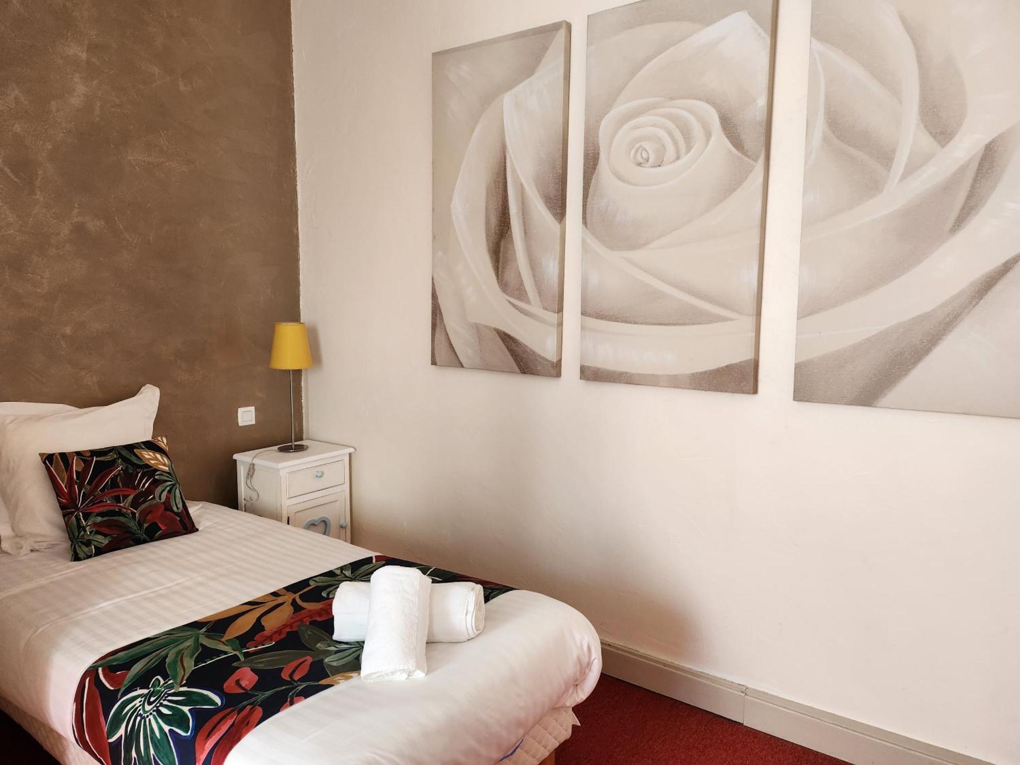 למאסטר Hotel Des Negociants מראה חיצוני תמונה